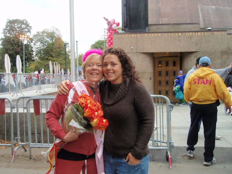 /pfpphotos/uploads/JA0168/JA0168.Gall.me and mom hatch shell.JPG
